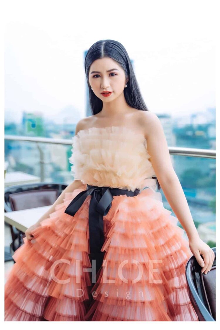 Váy tầng phiên bản ombre 2019