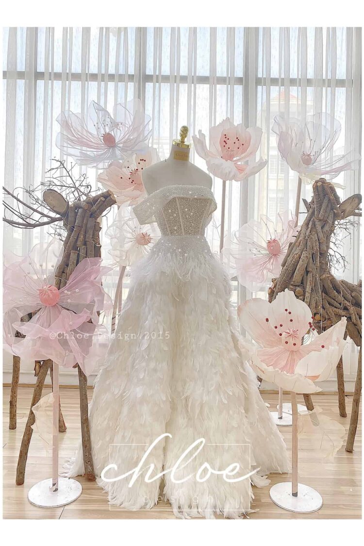 Váy cươi thiết kế Chloe Alida 19