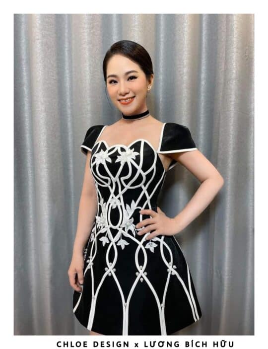 Váy thiết kế may đo Chloe Gace 21 - Image 4