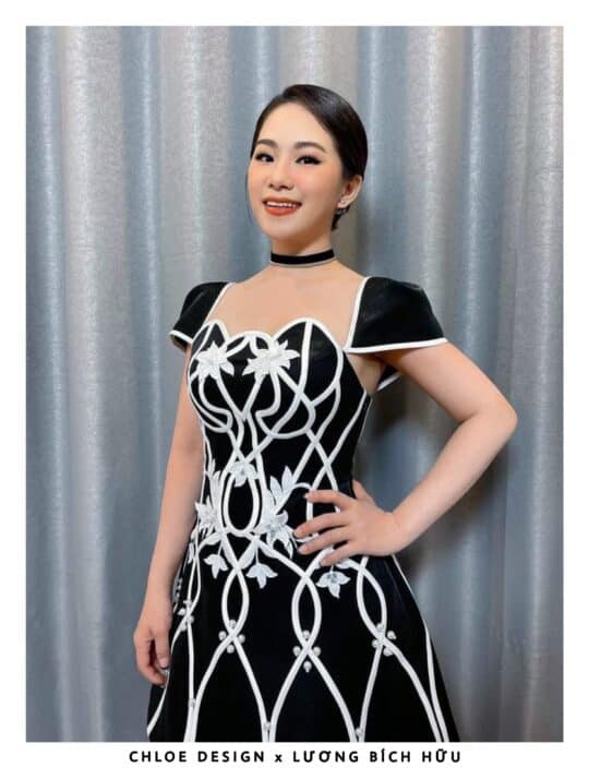 Váy thiết kế may đo Chloe Gace 21 - Image 5
