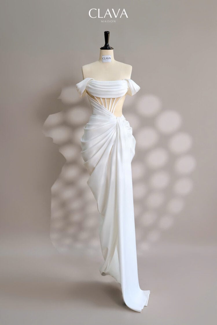 Alternative view of Clava Lucy 24 Tailored Dress Design