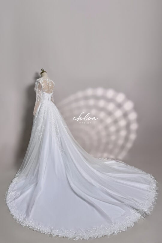 Váy cưới thiết kế may đo Chloe Carina 24 - Image 9