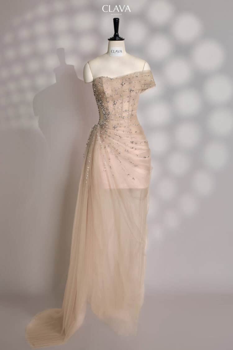 Clava Luna 25 Tailored Dress Design ( Custom Design )