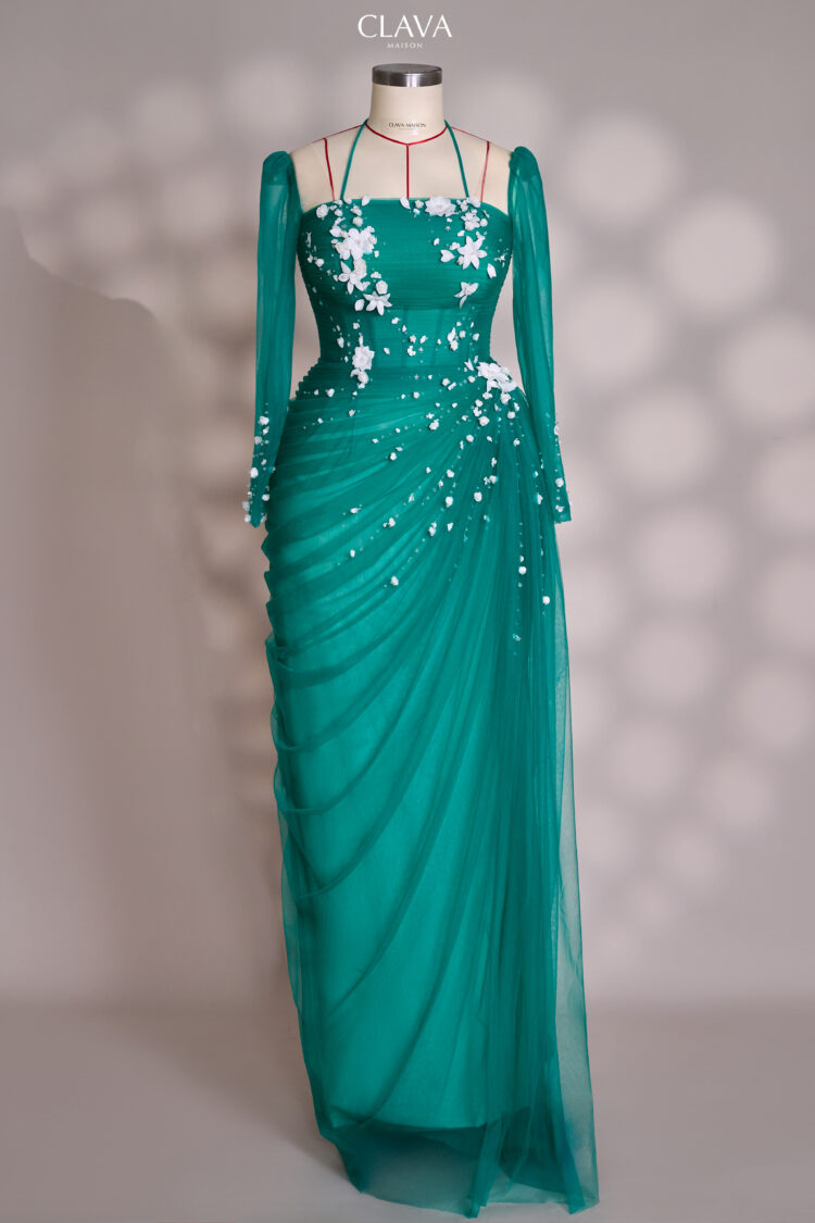 Clava Muse 25 Custom-Tailored Dress ( Plus Size - Curvy )