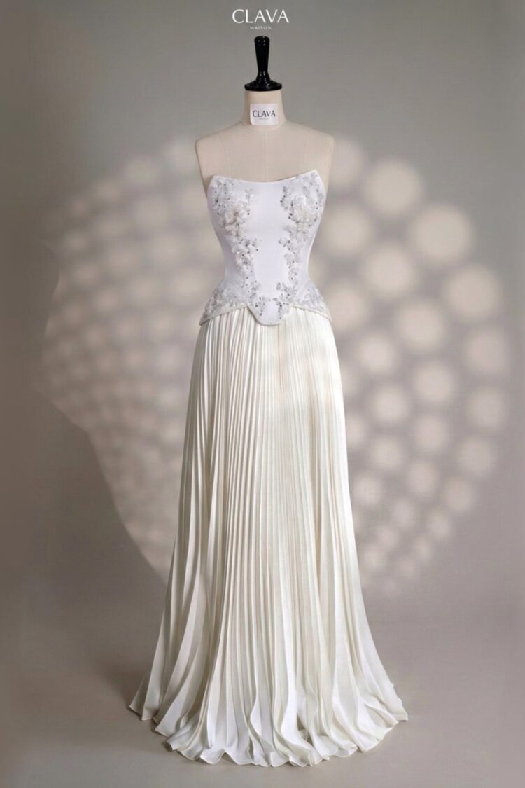 Clava Naava 26 Custom-Tailored Dress Set