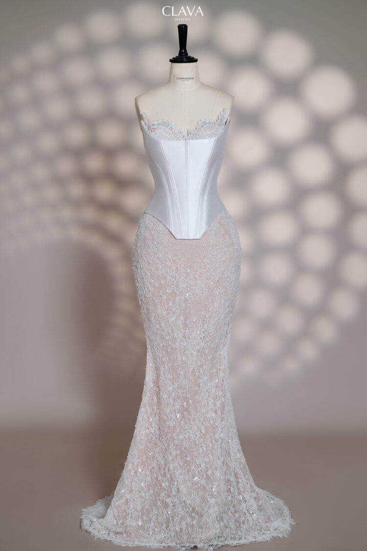 Clava Tove 26 Custom-Tailored Dress Set