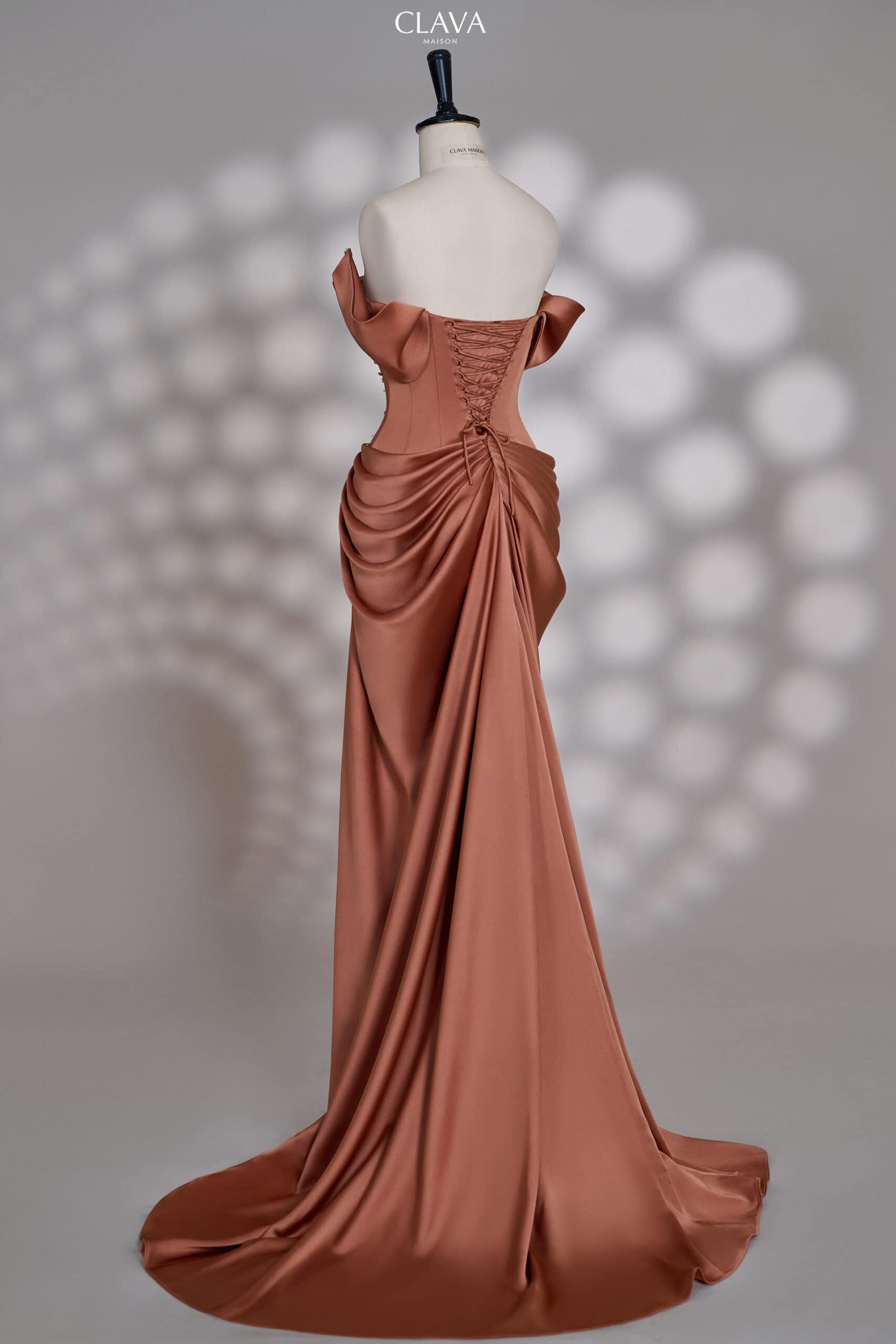 Clava Greta 25 Custom-Tailored Dress - Image 15