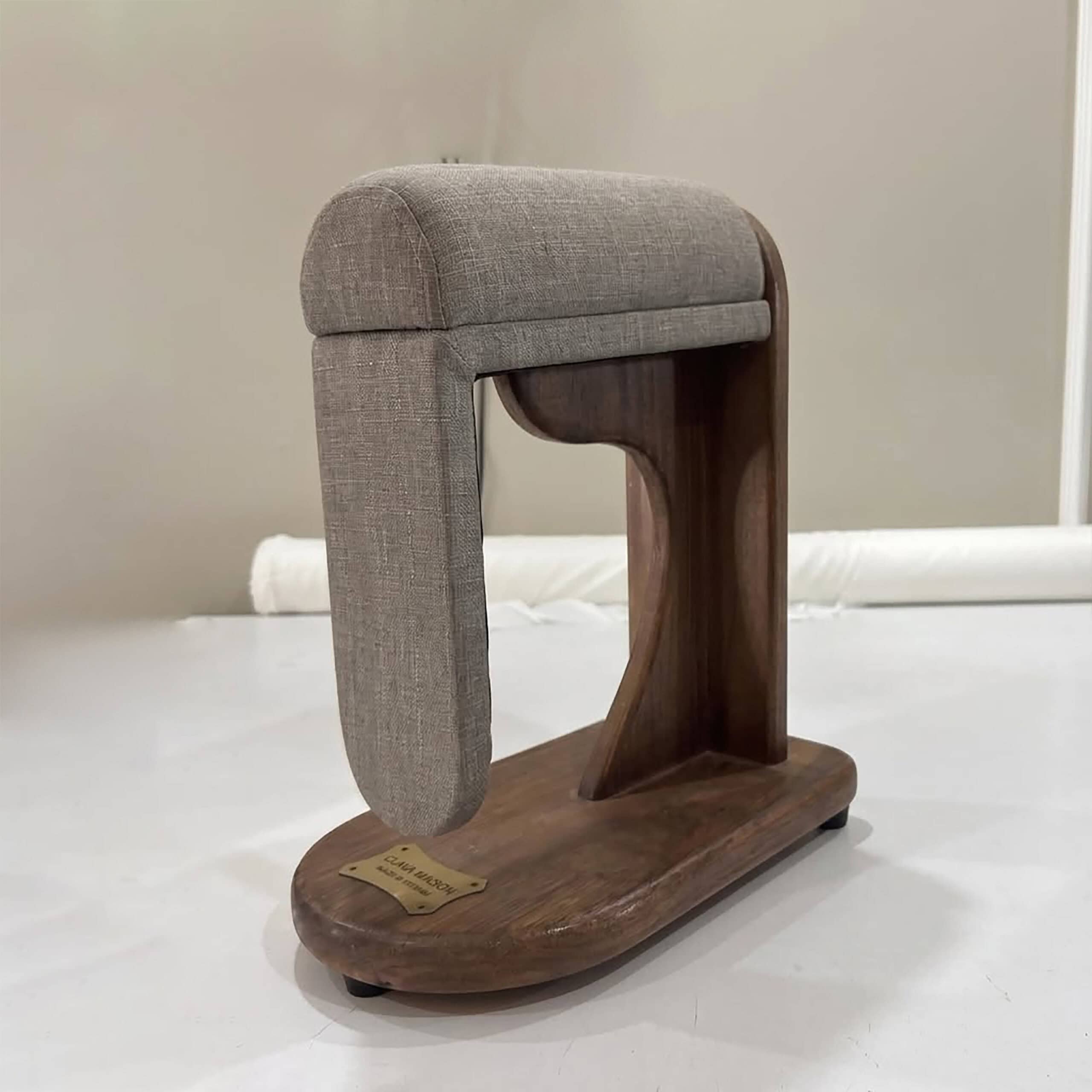 Tailor’s Shoulder Pressing Tool - Tailor's board shoulder
