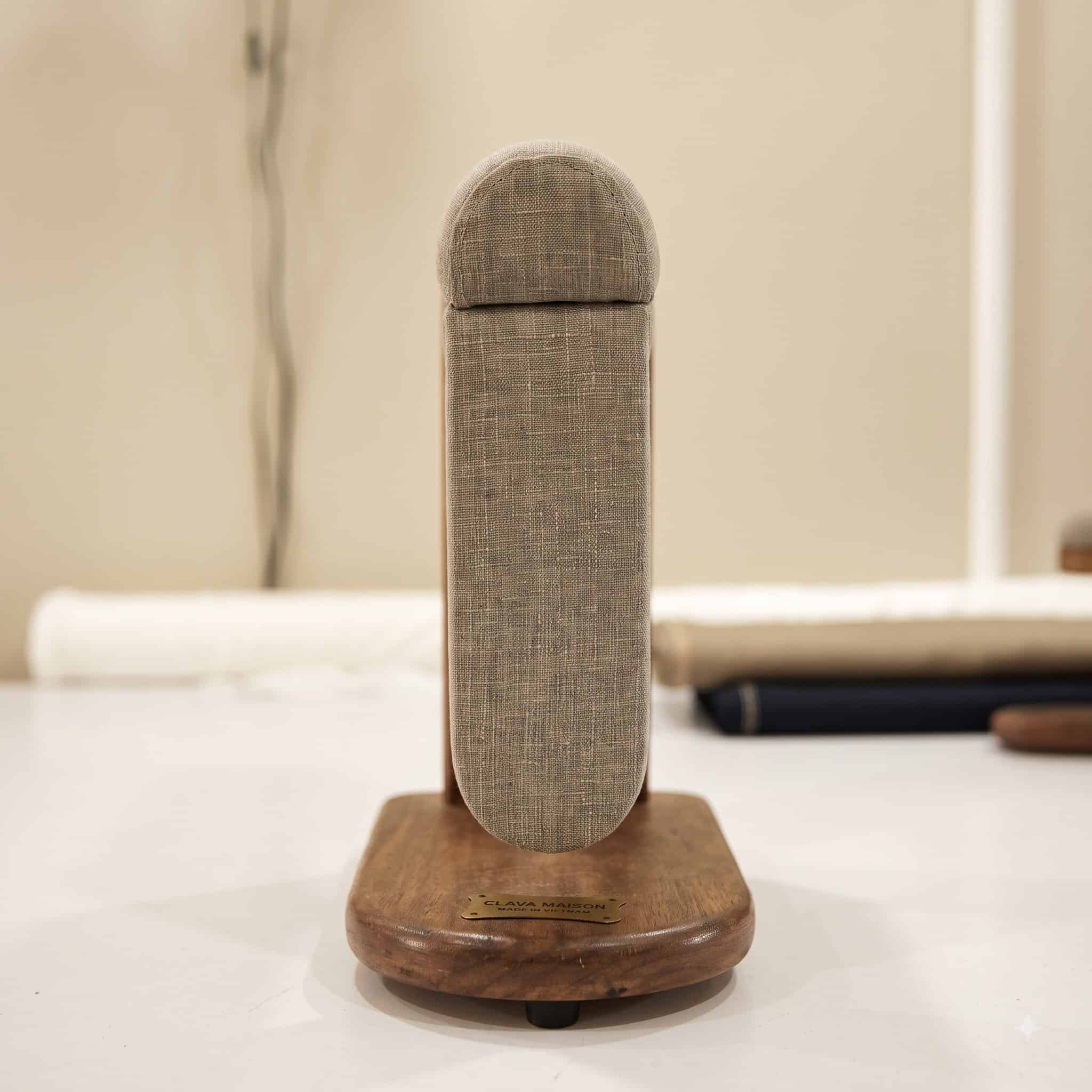 Tailor’s Shoulder Pressing Tool - Tailor's board shoulder - Image 2