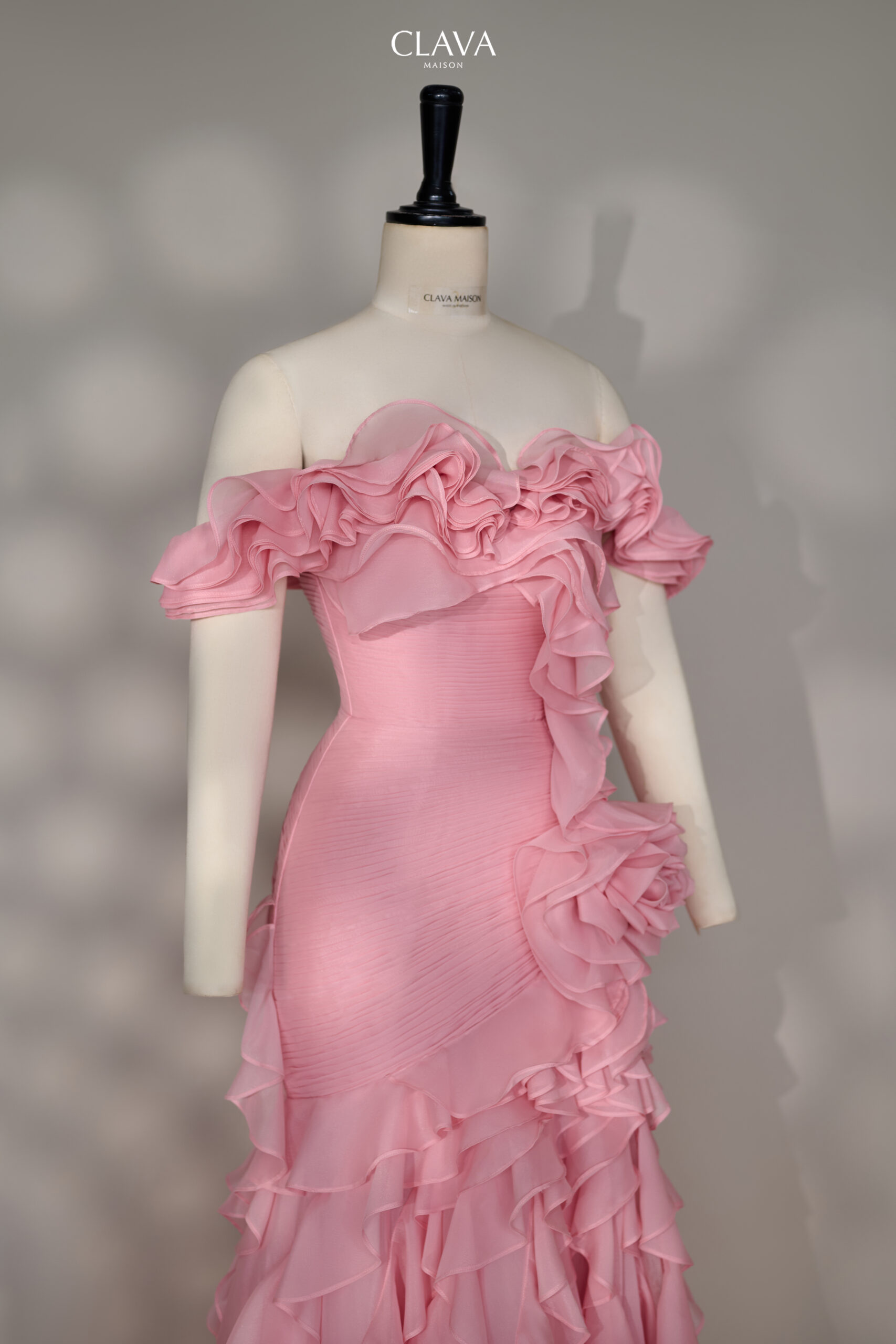 Clava Rosario 27 Custom-Tailored Dress - Image 4
