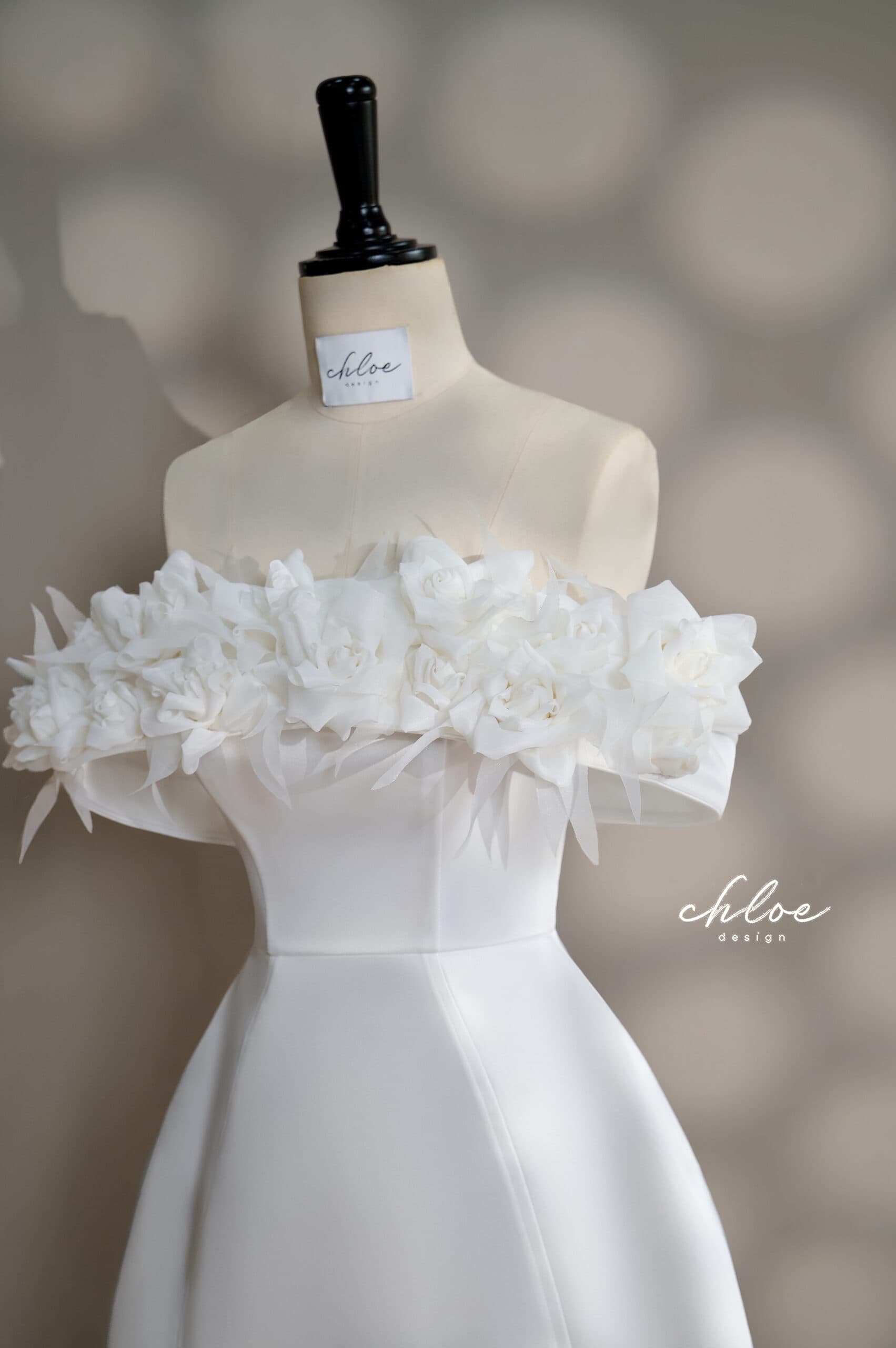 Clava Altelier Rosario 26 Custom-Tailored Dress - Image 5