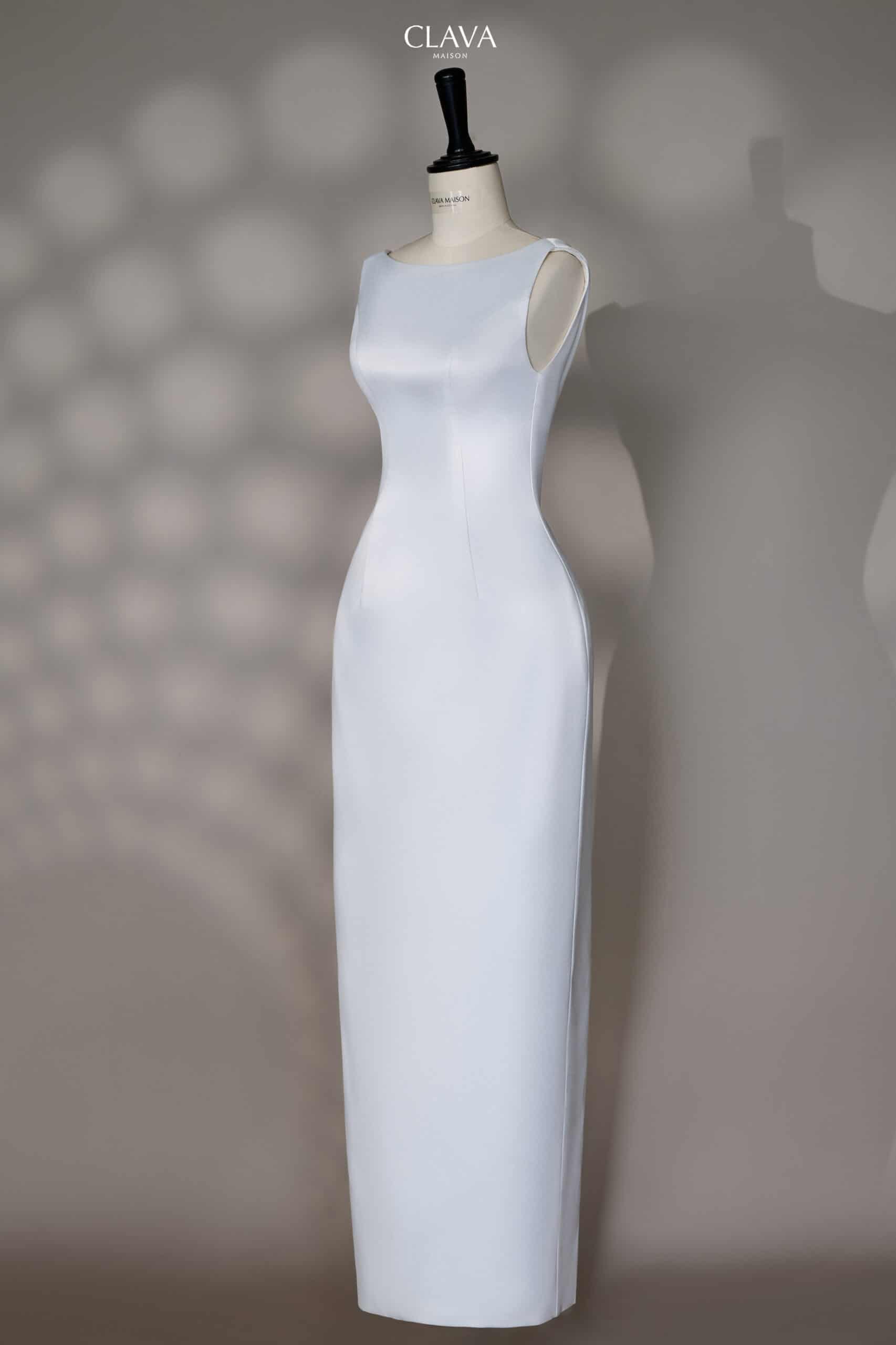 Clava Blanca 27 Custom-Tailored Dress - Image 2