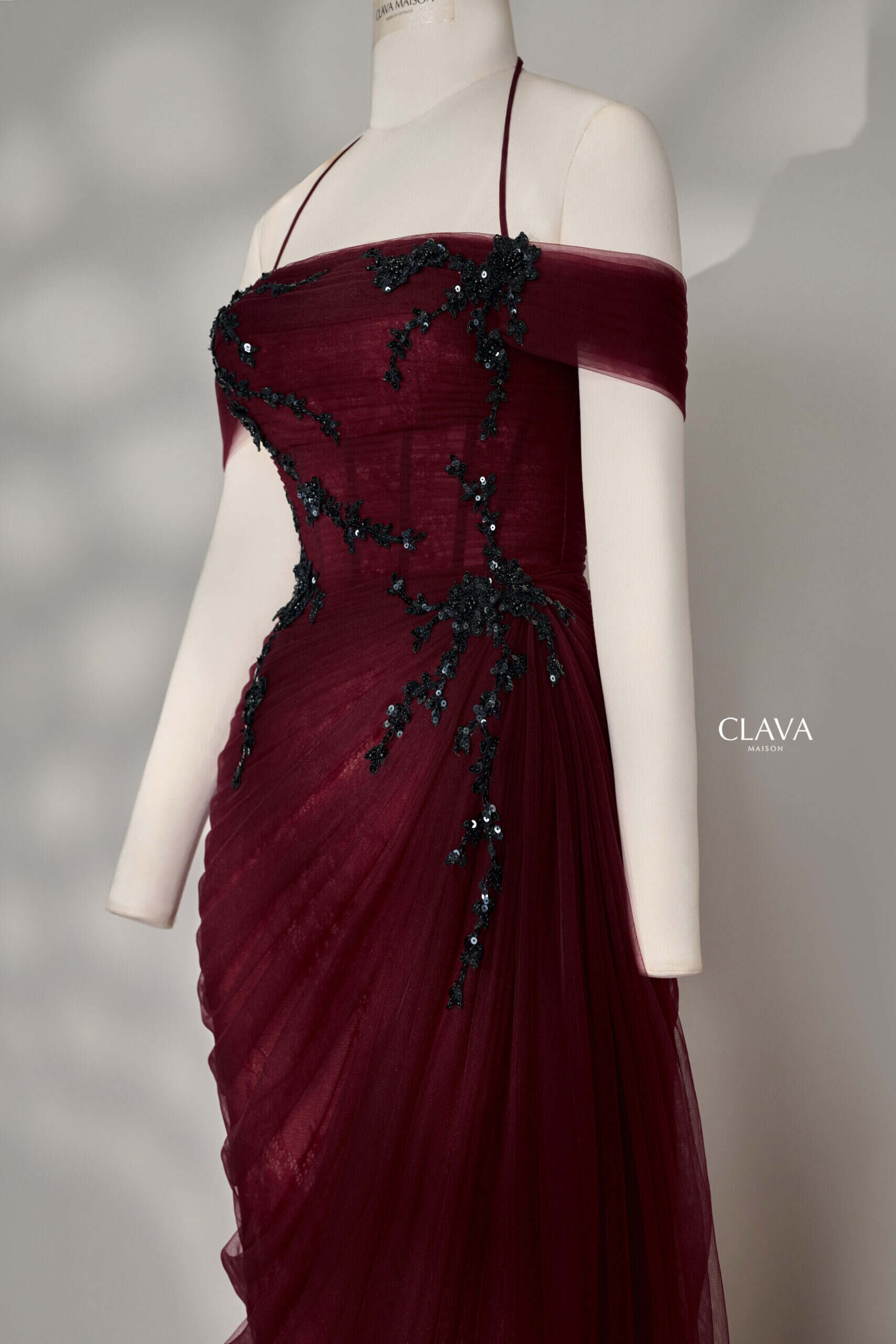 Clava Estrella 27 Custom-Tailored Dress - Image 5